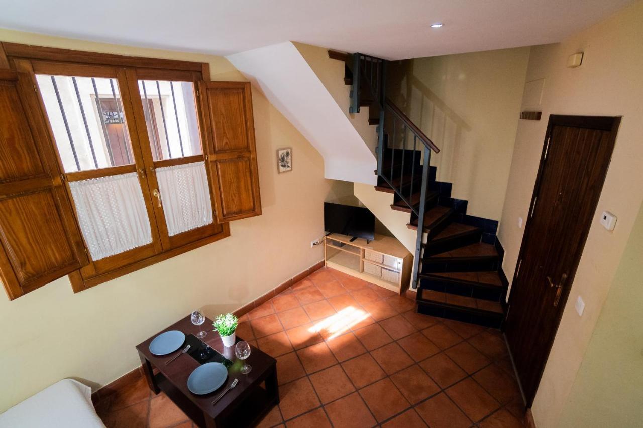 Duplex Las Setas Seville Exterior photo